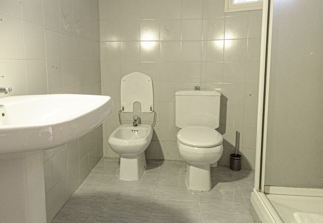 Rent by room in Barcelona - Parallel Molino H4 Rent by room in Barcelona - Parallel Molino H4