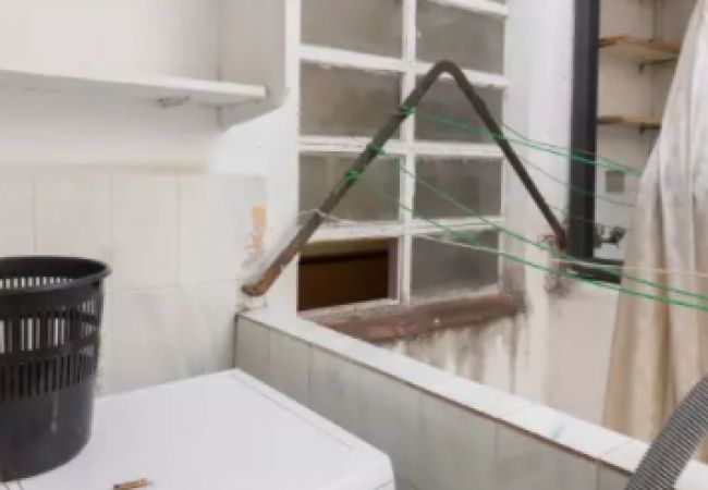 Rent by room in Barcelona - Santa Eulalia Residence 2-1 H1 Rent by room in Barcelona - Santa Eulalia Residence 2-1 H1