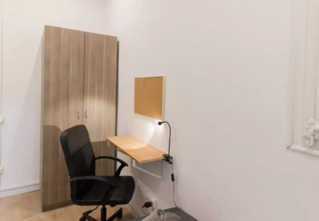 Rent by room in Barcelona - Sants Residence H5 Rent by room in Barcelona - Sants Residence H5