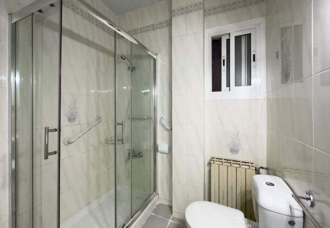 Rent by room in Barcelona - Plaza España Residence H1 Rent by room in Barcelona - Plaza España Residence H1