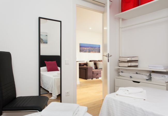 Apartment in Barcelona - Apartment in San Pau House Terrace Apartment in Barcelona - Apartment in San Pau House Terrace