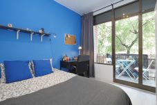 Rent by room in Barcelona - Clot Residence H2