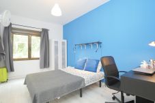 Rent by room in Barcelona - Clot Residence H4