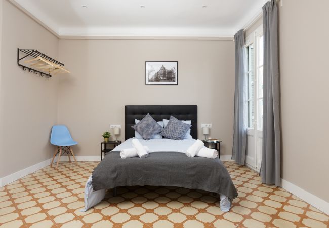 Key Barcelona Girona Apartment 4.2
